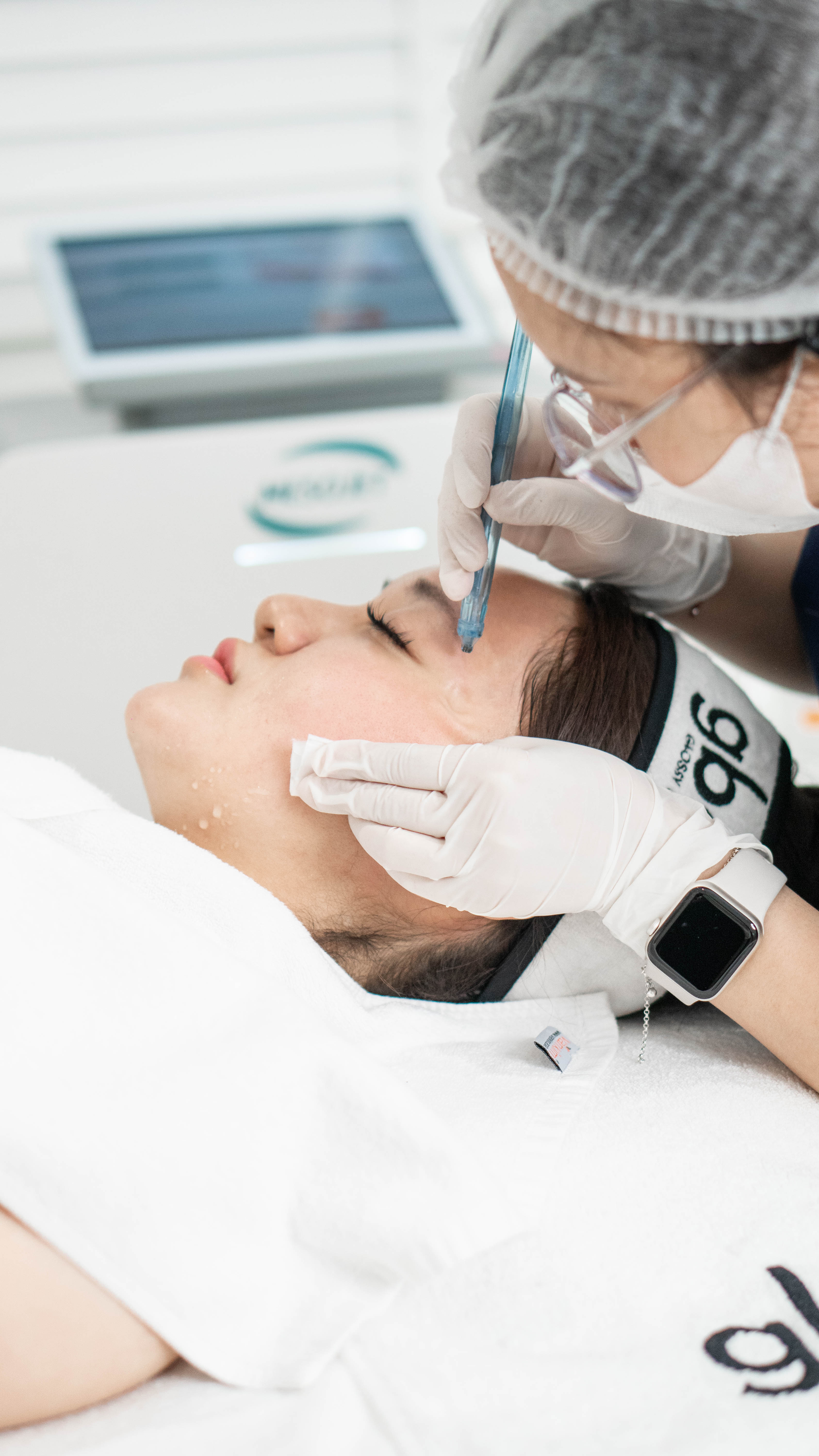 Hydra Facials